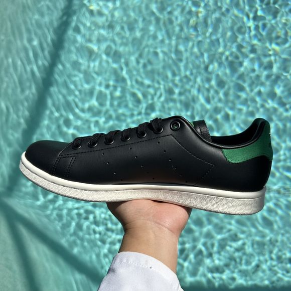 MEN'S Adidas Originals Stan Smith Core Black Green GZ6314 - Picture 5 of 10